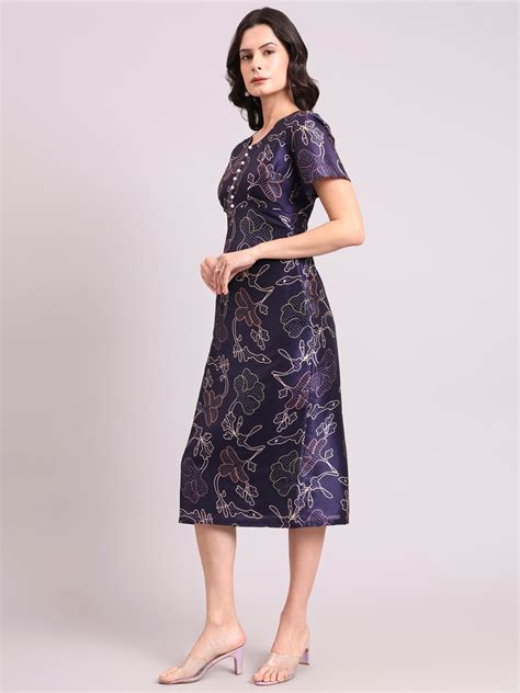 Women Blue Floral Round-Neck A-Line Maxi Dress