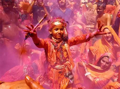 In Pics: Mathura bathes in colours on Holi - Riot of colours | The ...