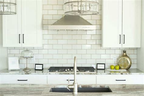 Thinking of a Kitchen Makeover? Modern Kitchen Tiles Design Does The ...