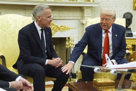 https://dims.apnews.com/dims4/default/d31a65a/2147483647/strip/true/crop/1024x683%2B0%2B0/resize/599x400%21/quality/90/?url=https%3A%2F%2Fassets.apnews.com%2F37%2Fce%2F6af2fdd04106be6932379492fd38%2Fap25126588300268.jpg
