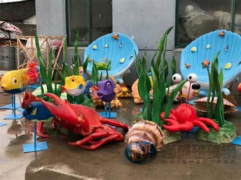 玻璃钢动漫卡通雕塑造型摆件打造湖北武汉亲子乐园 - 深圳市海盛玻璃钢有限公司