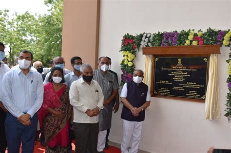 Deputy Chief Minister Nitin Patel inaugurated the newly constructed bus ...