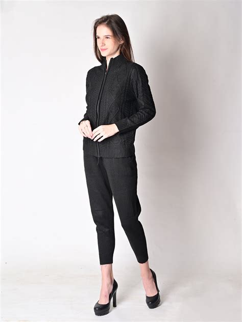 Acrylic Cable Knit Zipper Jacket with Jogger Co-Ord (Set Of 2) – NoBarr