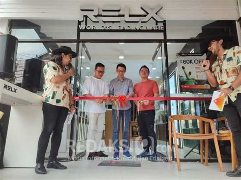 Pembukaan RELX Flagship di Kawasan Internasional Petitenget Bali