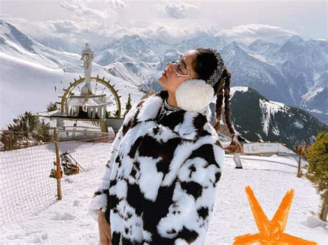 5 Beauty Influencers Share Their Must-Have Travel Products | Femina.in