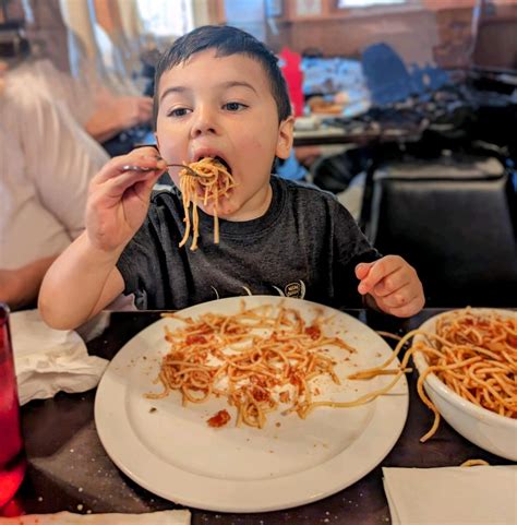 Skinner's Pub and Eatery (@skinnerspub) • Instagram photos and videos