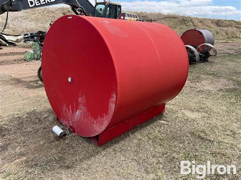 1000-Gallon Fuel Tank | Agriculture | BigIron