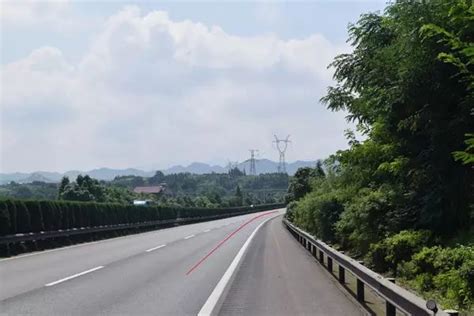 五一期间湖南高速这些路段应急车道可以通行，快转给身边人！_民生湘潭_湘潭站_红网