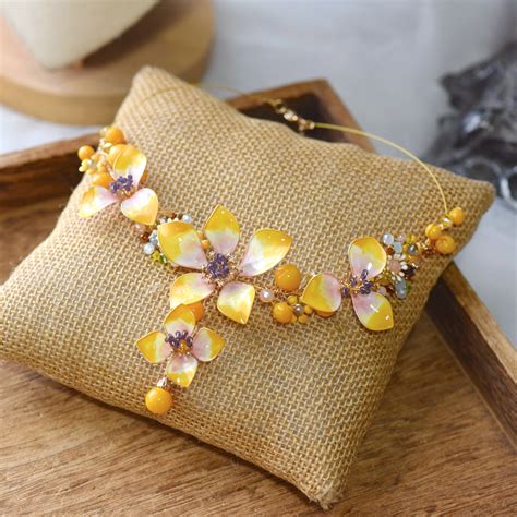 Seraphina Necklace – The Vintage Snob