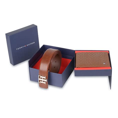 Tommy Hilfiger Nebraska Men Leather Gift Set Include Global Coin Wallet ...