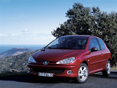 Peugeot 206 (2003) - pictures, information & specs