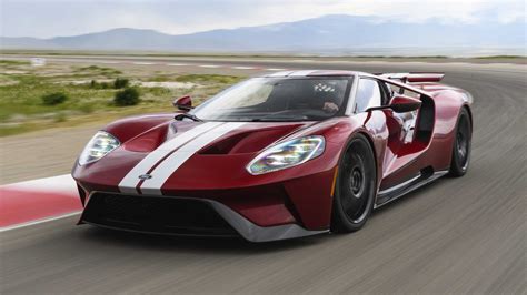 2017 Ford GT First Drive: Race-Winning Purity You Can Drive On The Street