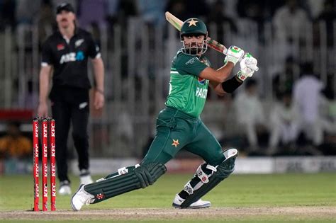Babar Azam finds new team in Sri Lanka
