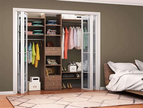Reach-in Closet Systems | Reach-in Closet Design Ideas