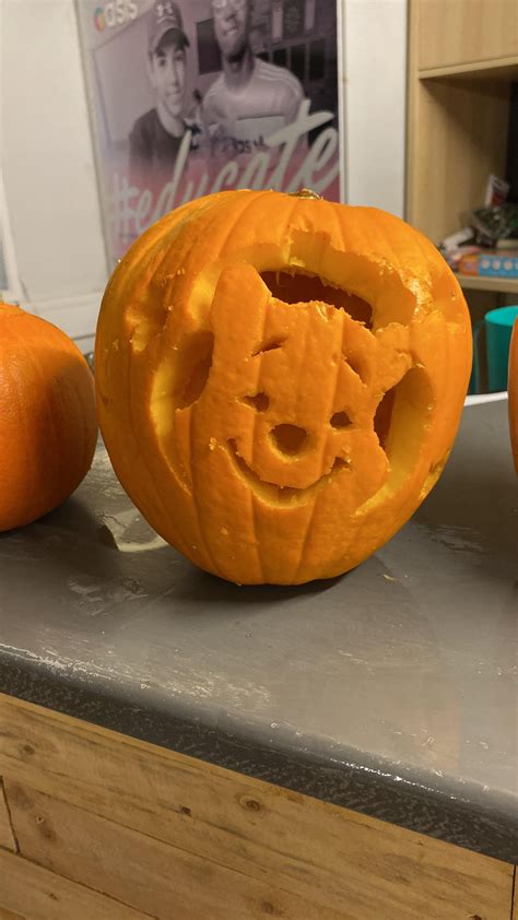 My Winnie the Pooh pumpkin! : r/Winniethepooh