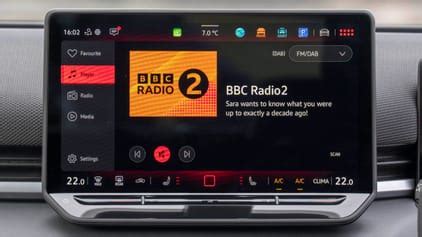 Volkswagen T-Roc Interior Layout & Technology | Top Gear
