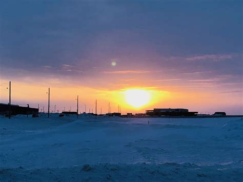 Barrow Alaska Sunlight 的图像结果