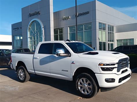 New 2025 RAM 2500 Laramie Crew Cab in Jennings #CW2719 | Sterling CDJR West