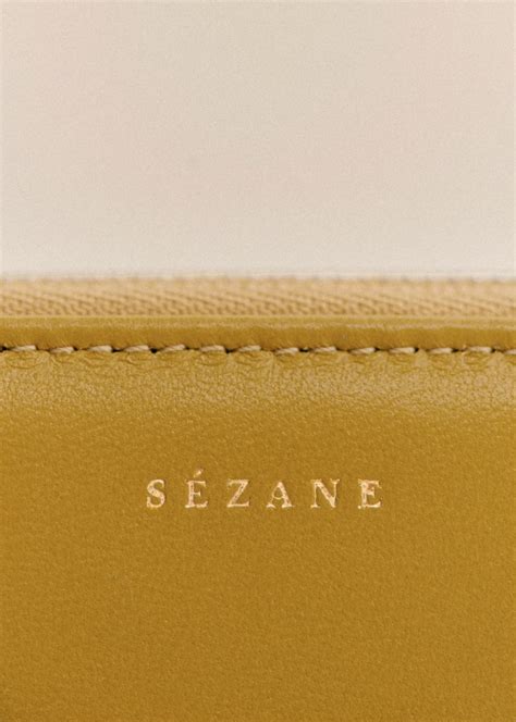 Pull on sale hugo sezane