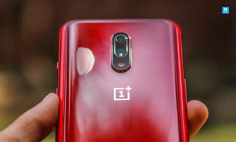 OnePlus 7 Review: Just The Right Mix!