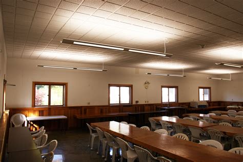 About Us | Vipassana Meditation Center - Dhamma Dharā