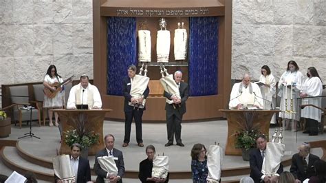 Kol Nidre: Erev Yom Kippur Service | Congregation Shaare Emeth