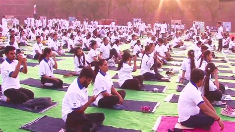 World Health Day special Yoga program live updates at Red Fort delhi ...