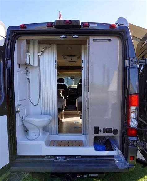Rezultat imagine pentru Sprinter Van Conversion