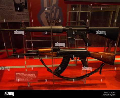 M16 rifle vietnam hi-res stock photography and images - Alamy