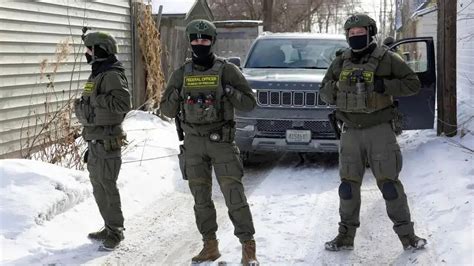 Alex Pretti: Did federal agents take Minneapolis man's gun before ...