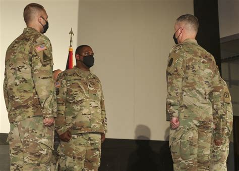 Wiesbaden Army Health Clinic welcomes new commander | Article | The ...