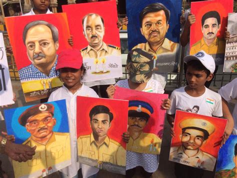 26/11: Students paint portraits of martyrs on 10th anniversary of ...