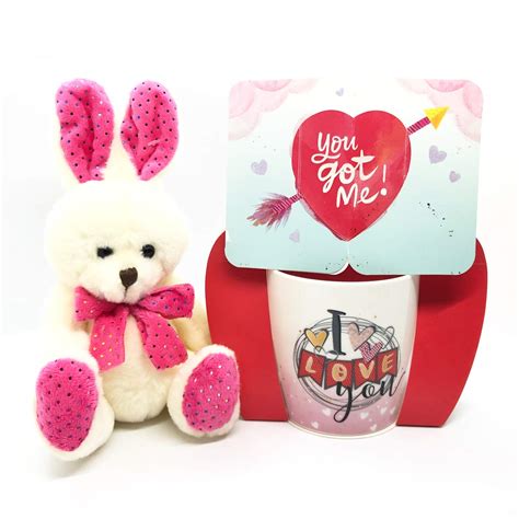1 Huggable Teddy Bear (6 inches), 1 Mini Greeting Card, 1 I Love You ...