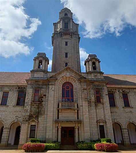 Home: Centre for High Energy Physics- IISc Bengaluru