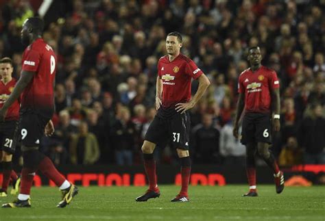 Stun silence at Manchester United, no post on Twitter or Instagram ...