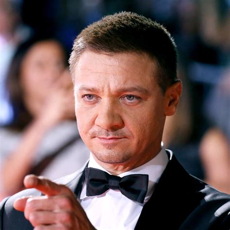 30 Trendy Buzz Cut Ideas for Men & Women! Checkout The List