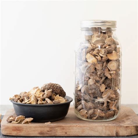 How To Store Dried Shiitake Mushrooms | Storables