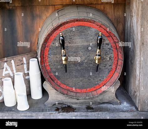 Beer keg with spigot faucet barrel taps Stock Photo - Alamy