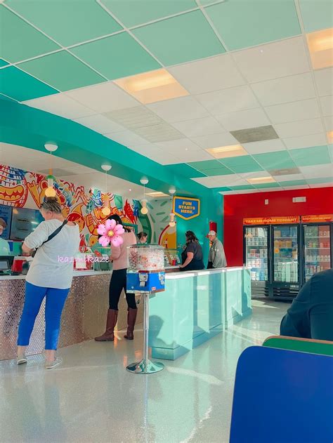 Seemingly Overzealous Ice Cream - The Plaza - Charlotte North Carolina ...