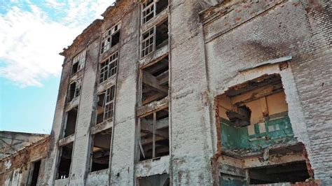 Old Building 的图像结果