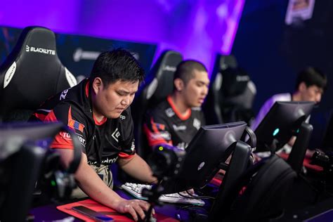 Chinggis Warriors drop early CT advantage to go down to HEROIC - Dust2.in