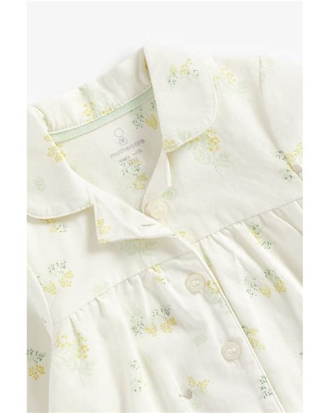 Buy Girls Full Sleeves Pyjama Set Flower Print - White Online at Best ...