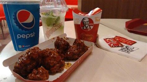 Menu at KFC, Chennai, State Highway 49 (ECR)
