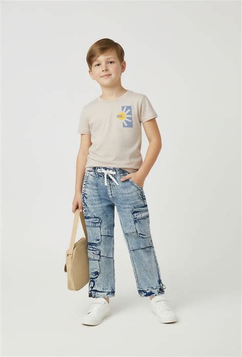 Buy Jeans Online at Best Price in India | Max Fashion