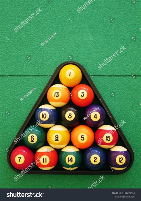 How Rack Pool Balls Correctly Proper Stock Photo 2122071590 | Shutterstock