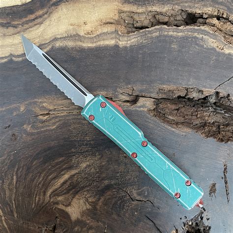 Microtech UTX-70 T/E Bounty Hunter Apocalyptic Full Serrated Signature Series 149-12BH ...