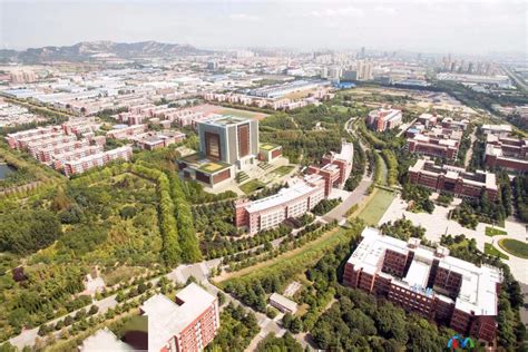 山东科技大学泰安校区秋景_腾讯视频