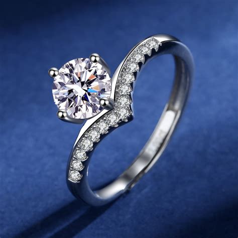 Crown Moissan Diamond Silver Ring – GIFTED BEAUTY ®️