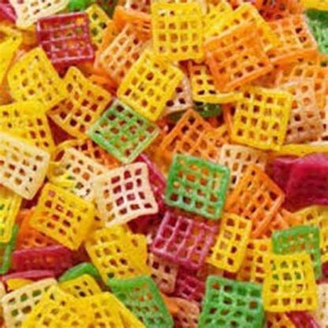 Somadev SQUARE JALI / NET FRYUMS Fryums 400 g Price in India - Buy ...