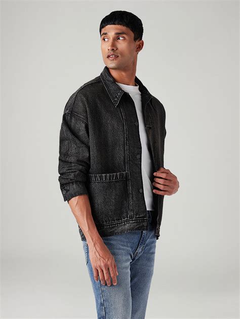 Men's Solid Relaxed Fit Denim Jacket – Levis India Store